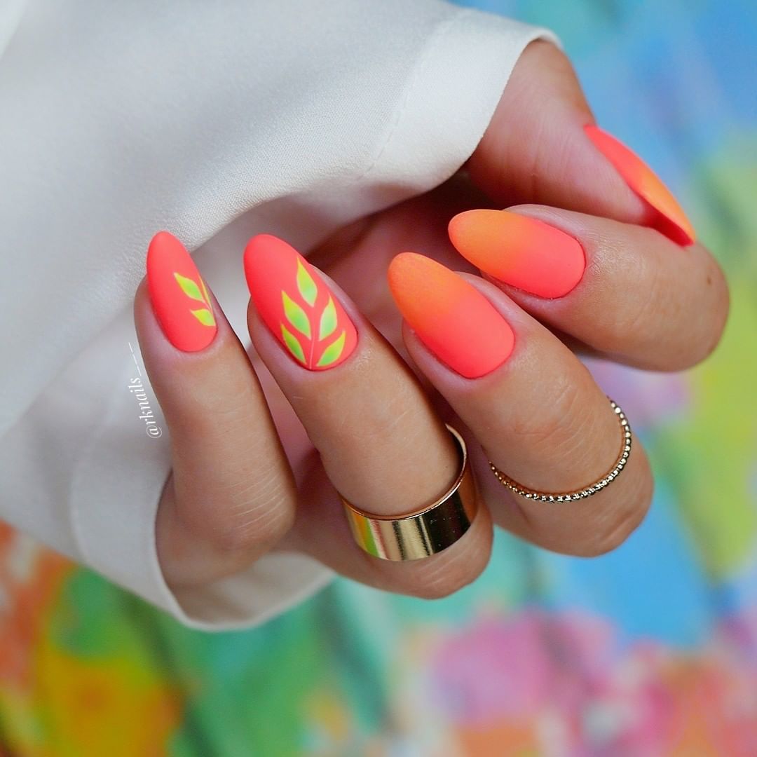 manicure naranja neon