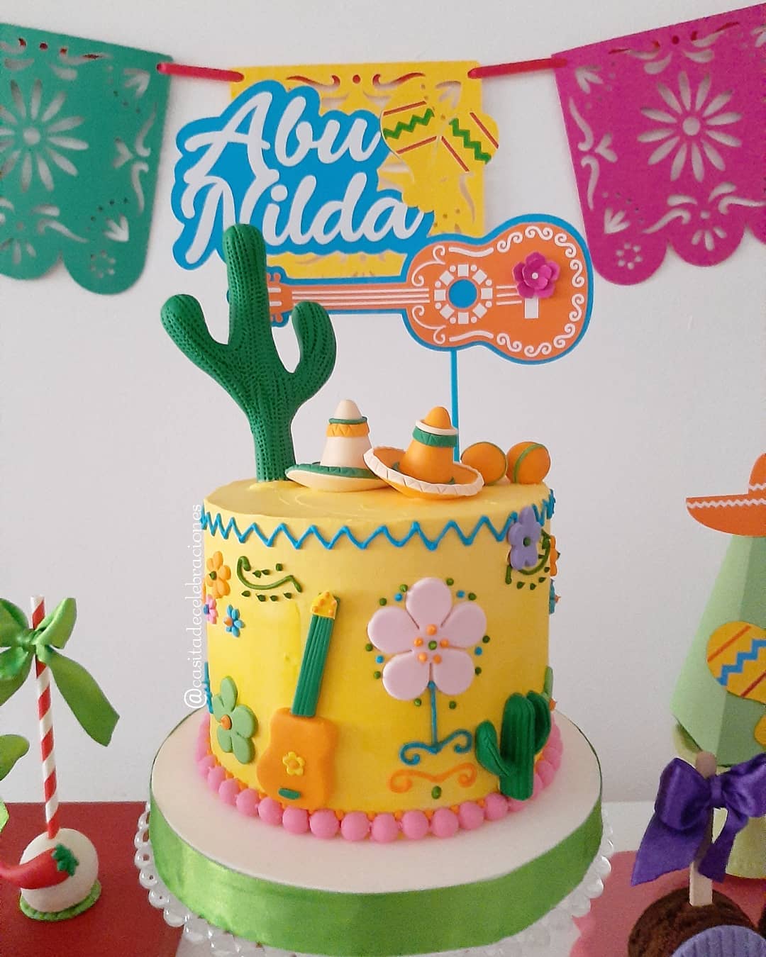 tarta mexicana con flores