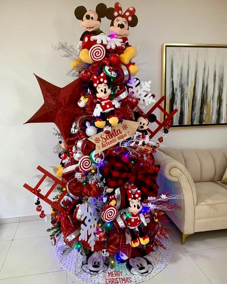 Decoración navideña Mickey Mouse: esferas, árboles y más