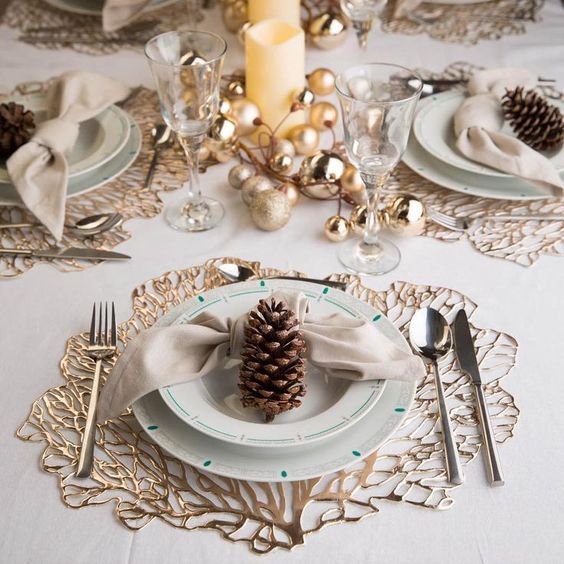 como decorar la mesa para navidad