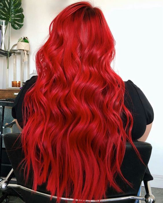 Look con cabello rojo | 23 Formas de llevar este look