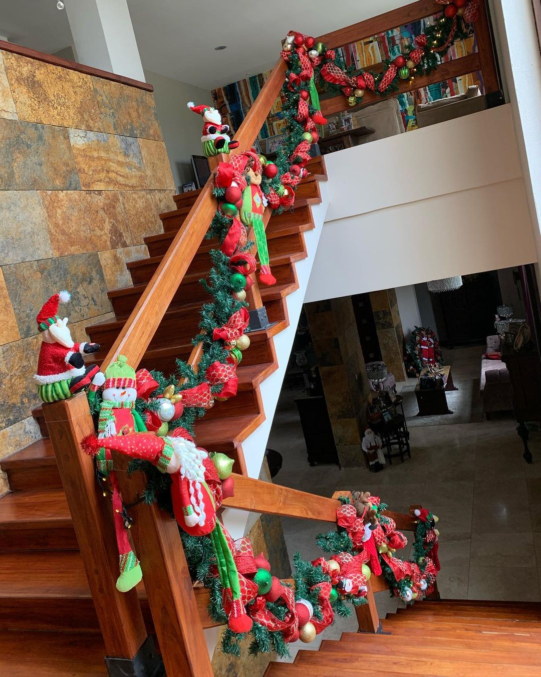 escaleras navideñas de madera