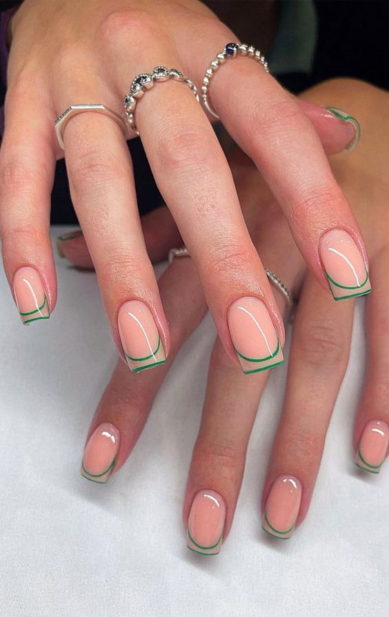 french nails verde