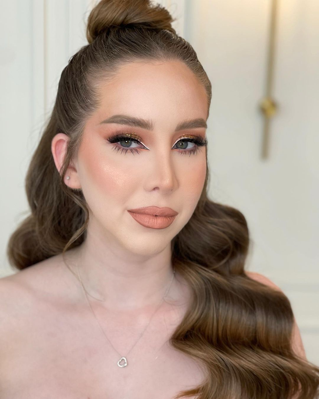 simple graduation makeup look