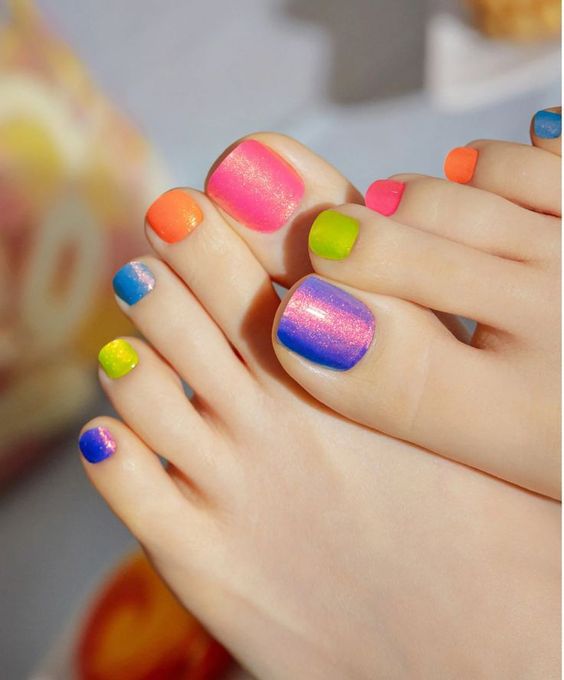 Pedicura de colores