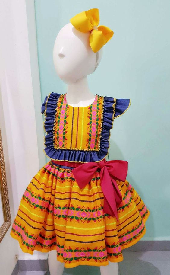 Ideas de look estilo mexicana para niñas