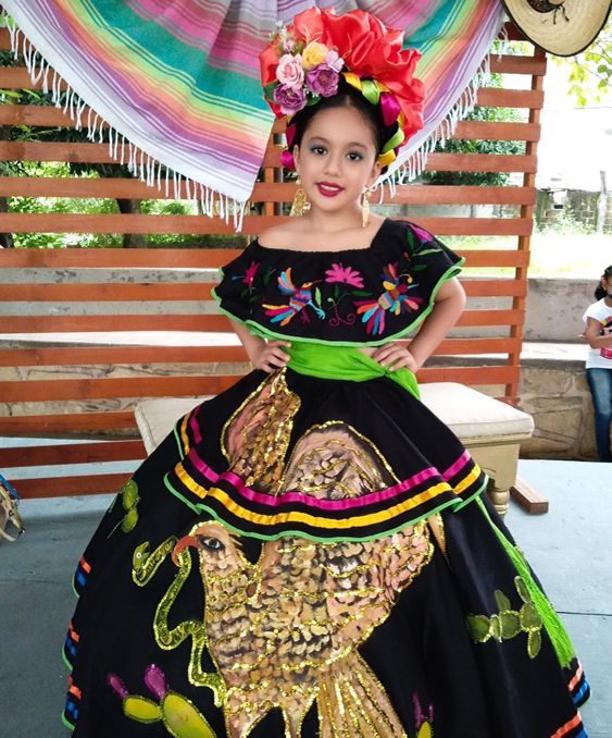 look estilo mexicano para niña