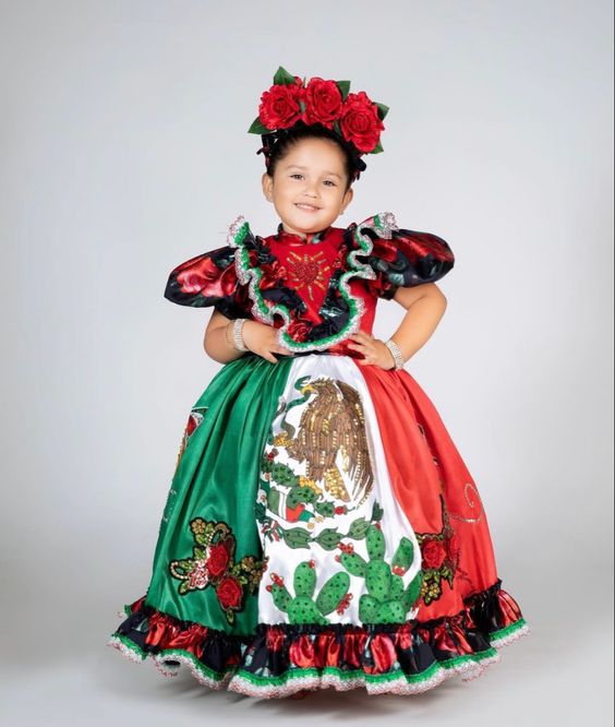 Outfits estilo mexicano para niñas