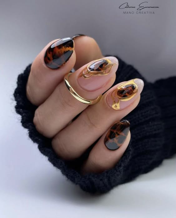 Uñas animal print elegantes